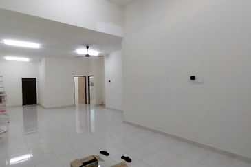 TAMAN MERBAU (CHANGLOON)