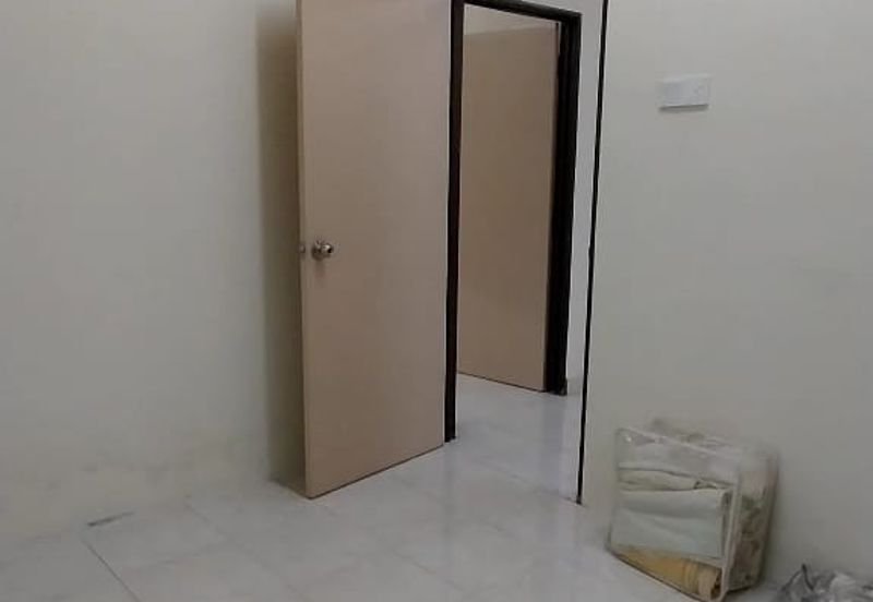 TAMAN MERBAU (CHANGLOON)