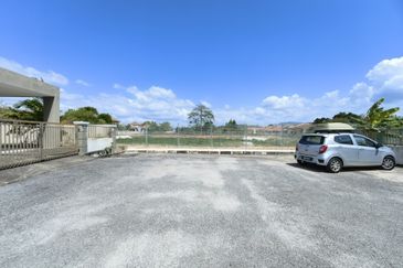 TAMAN MERBAU (CHANGLOON)