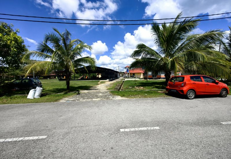 TAMAN SAYANG 2 (639 CHANGLOON)