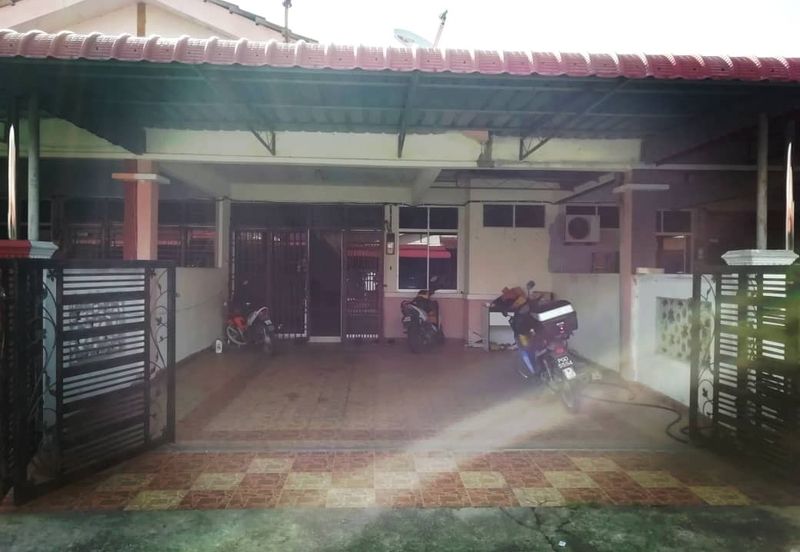 TAMAN BERLIAN (GELONG)