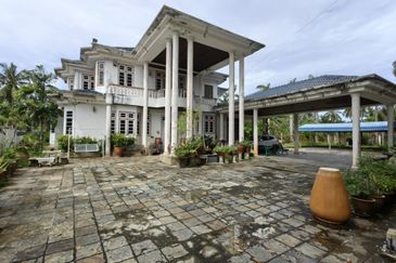 TAMAN TUNKU MAHMUD (PEC LOT 528)