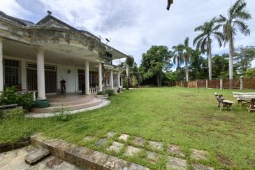 TAMAN TUNKU MAHMUD (PEC LOT 528)