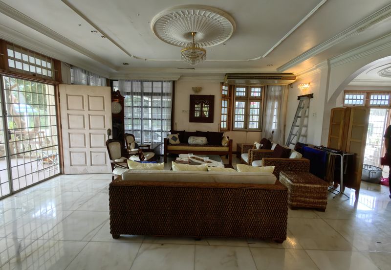 TAMAN TUNKU MAHMUD (PEC LOT 528)