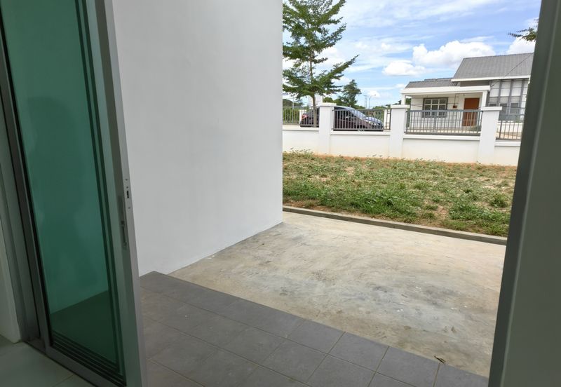 Simfoni East Taman Tunku Intan Safinaz