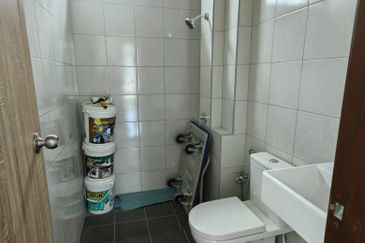 Simfoni East Taman Tunku Intan Safinaz