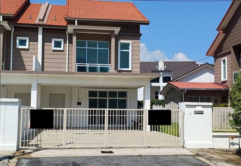 Taman Tunku Intan Safinaz