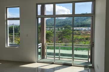 Taman Tunku Intan Safinaz