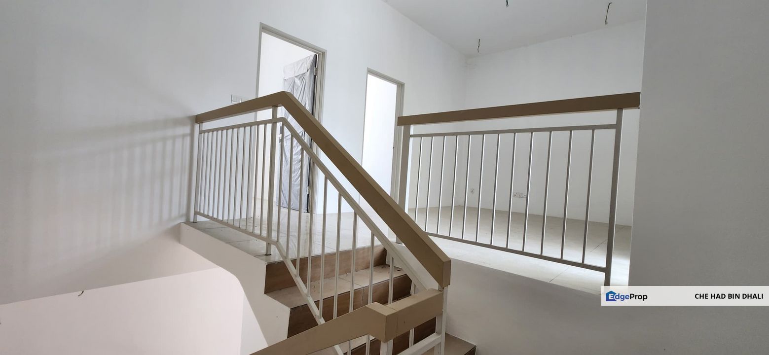 TAMAN TUNKU INTAN SAFINAZ, BANDAR DARULAMAN, JITRA Rumah Teres 2 Tingkat Cantik Untuk Dijual, Kedah, Jitra