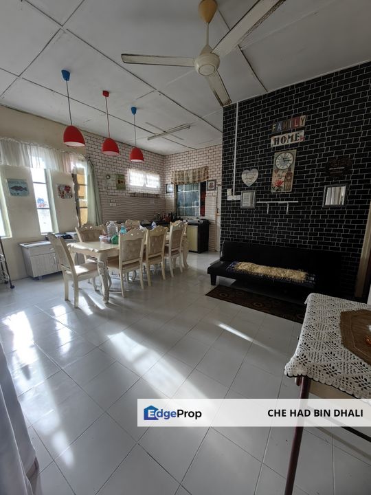 KG TANAH MERAH DALAM, BANDAR DARULAMAN, JITRA Rumah Sesebuah Setingkat Cantik dan Luas Untuk Dijual, Kedah, Jitra