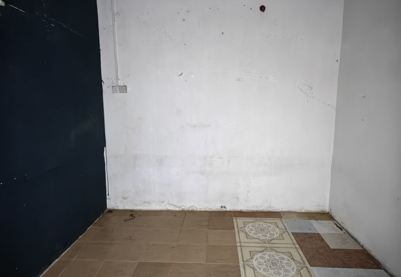 Jalan Seberang Perak