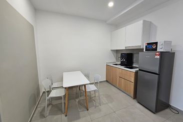 Yolo Signature Suites