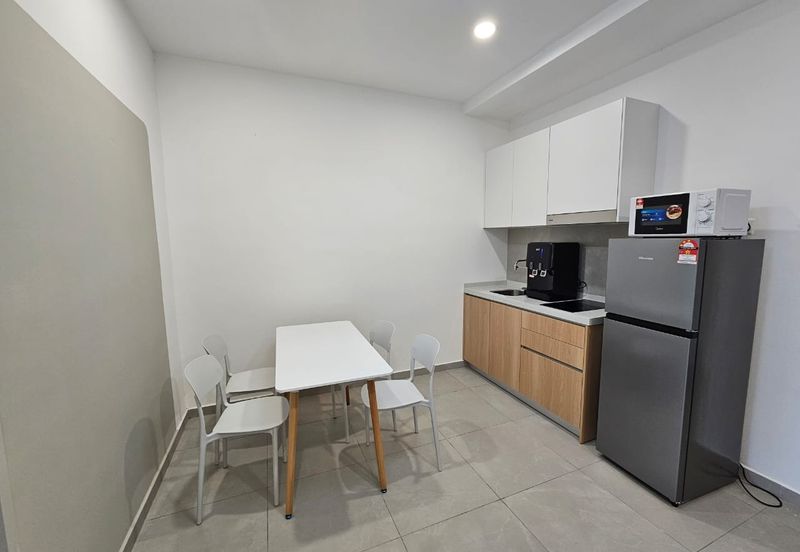 Yolo Signature Suites