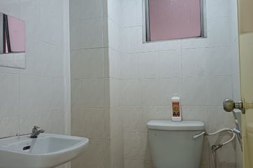 Brunsfield Service Apartment