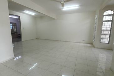 TAMAN SEMABOK PERMAI