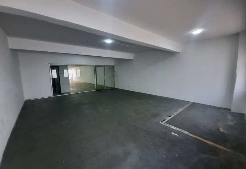 Jalan Anggerik Aranda