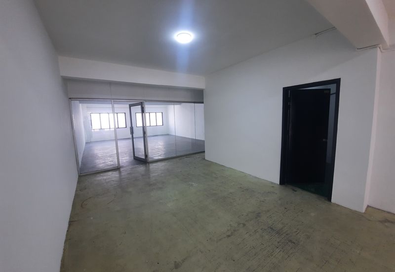 Jalan Anggerik Aranda