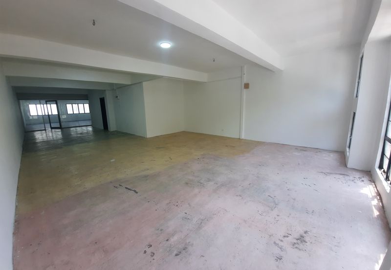 Jalan Anggerik Aranda