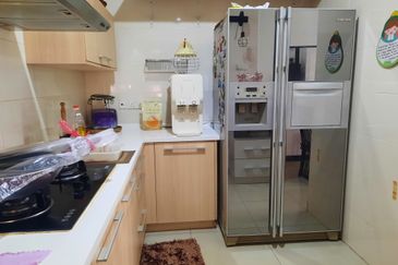 Desa Idaman Residences