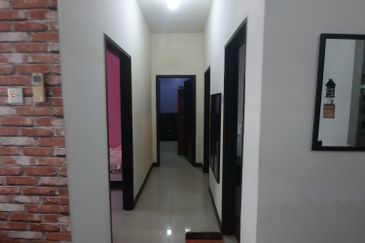 Desa Idaman Residences