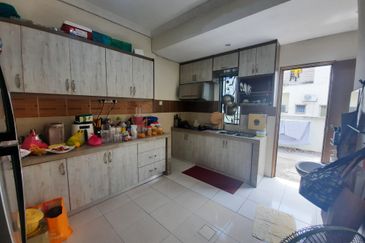 Town Villa, Taman Tasik Puchong