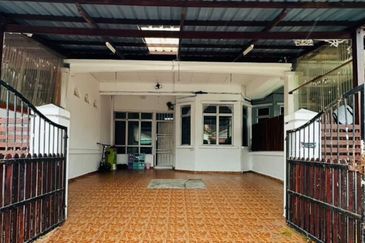 Jalan Pulai Indah, Taman Pulai Indah