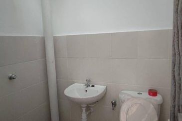 Below Market Value Taman Scientex Kota Tinggi 