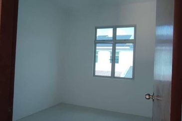 Below Market Value Taman Scientex Kota Tinggi 