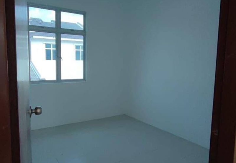 Below Market Value Taman Scientex Kota Tinggi 