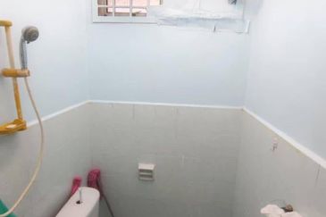 Summer Park Townhouse (Pangsapuri Alam Jaya), Bandar Baru Seri Alam