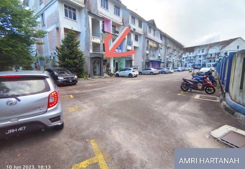 Summer Park Townhouse (Pangsapuri Alam Jaya), Bandar Baru Seri Alam