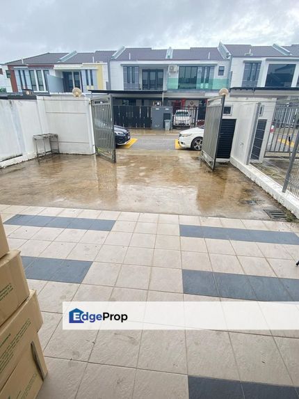 Double Storey Terrace @ Austin Duta, Johor, Johor Bahru