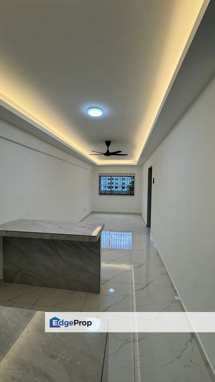 Flat Level 2 @ Ehsan Jaya, Johor, Johor Bahru