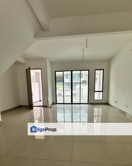 Double Storey Terrace @ Bandar Tiram, Johor, Ulu Tiram