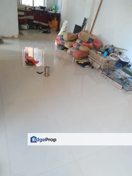 Flat Level 3 @ Taman Timur, Johor, Skudai