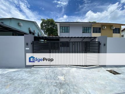 Double Storey Semi-D @ Taman Majidee, Johor, Johor Bahru