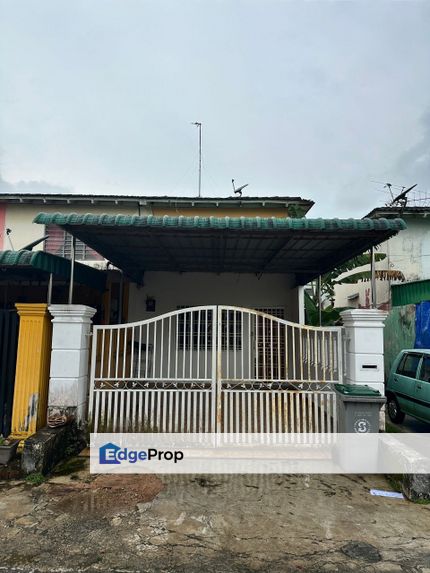 Double Storey Low Cost Endlot @ Megah Ria, Johor, Masai