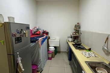 Maple Red, Adda Heights