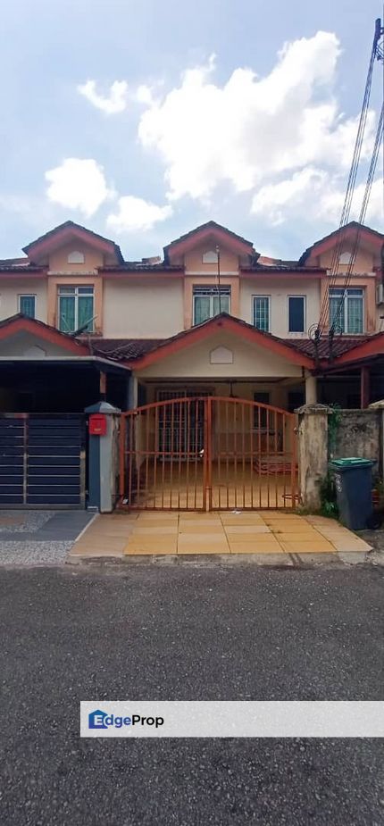 Double Storey Medium Cost @ Bestari Indah, Johor, Ulu Tiram