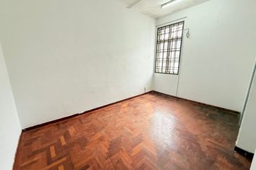 Bandar Baru Seri Alam