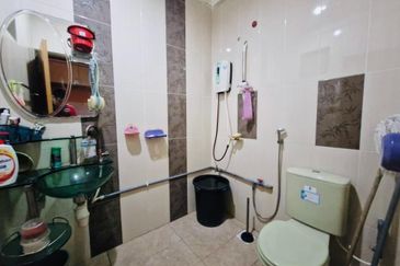 Bandar Baru Seri Alam