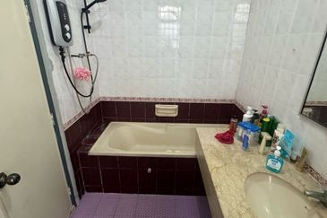 Bandar Baru Seri Alam