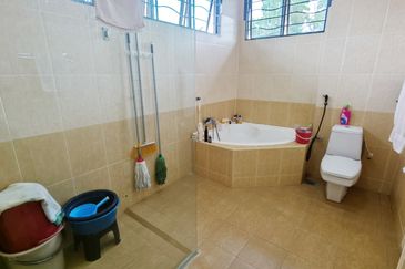 Taman Austin Heights