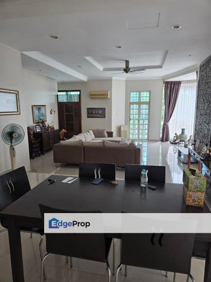2.5 Storey Semi-D @ Taman Suria, Johor, Johor Bahru