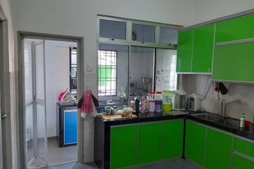 Bandar Baru Seri Alam