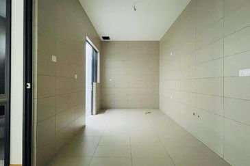 Senibong Cove Waterway Residences