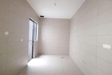 Senibong Cove Waterway Residences