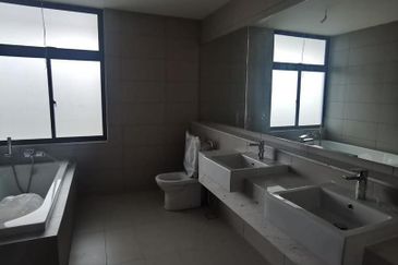 Senibong Cove Waterway Residences