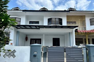 Double Storey Terrace @ Taman Indah