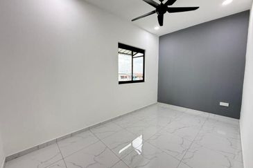 Double Storey Terrace @ Taman Indah